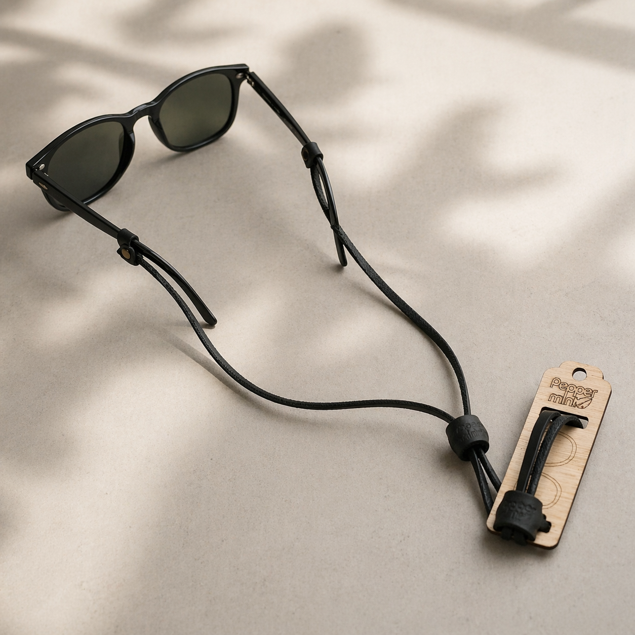 Strap cuero negro Peppermint textura