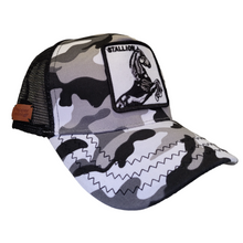 Cargar imagen en el visor de la galería, Jockey Stallion Camouflage
